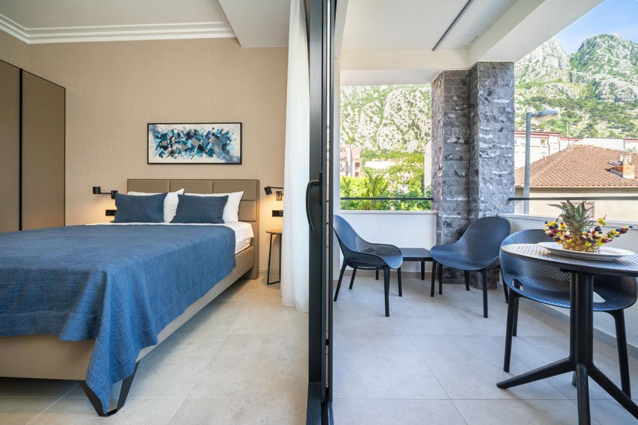 C Group Apartments 科托尔 外观 照片