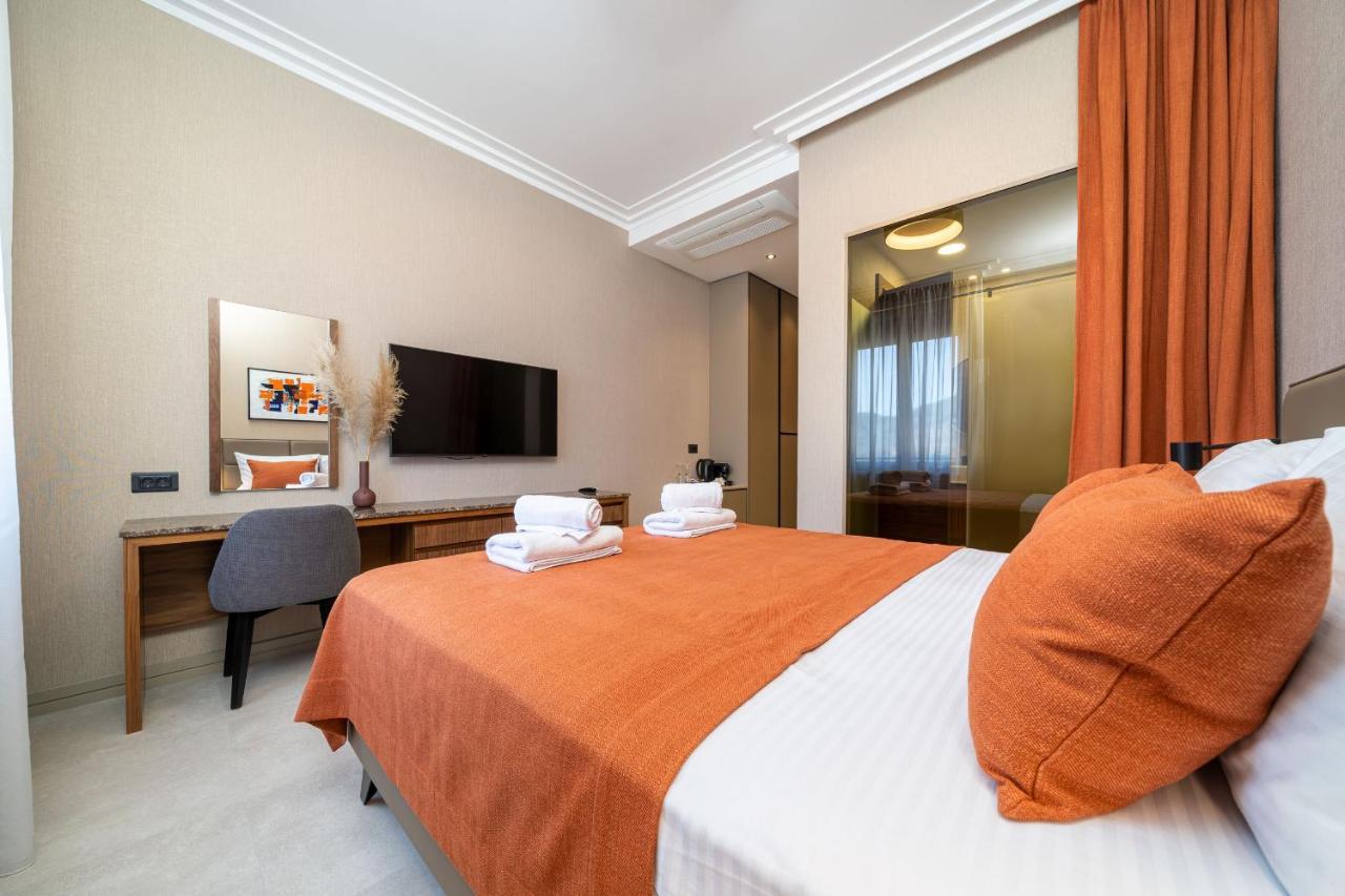 C Group Apartments 科托尔 外观 照片
