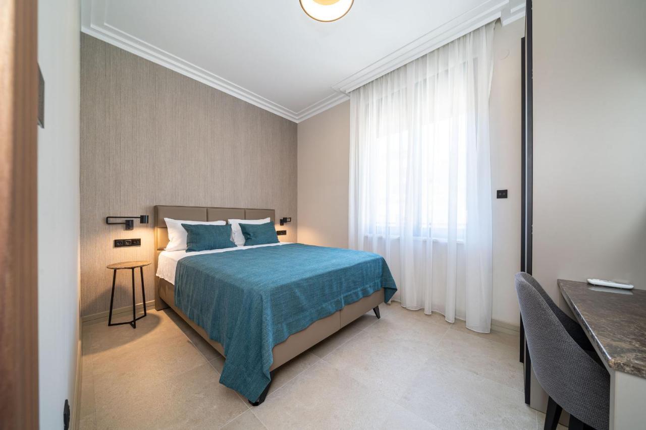 C Group Apartments 科托尔 外观 照片