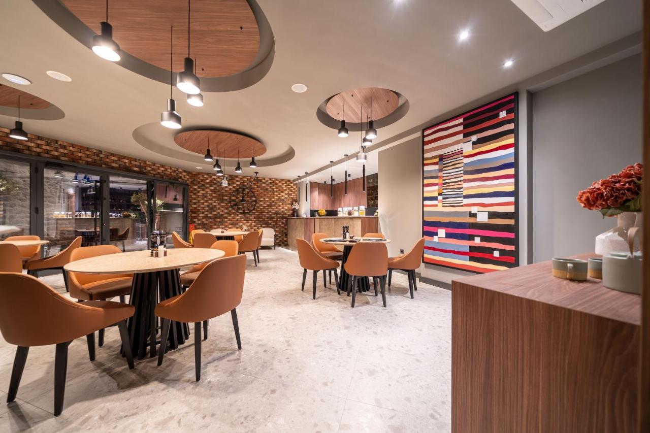 C Group Apartments 科托尔 外观 照片