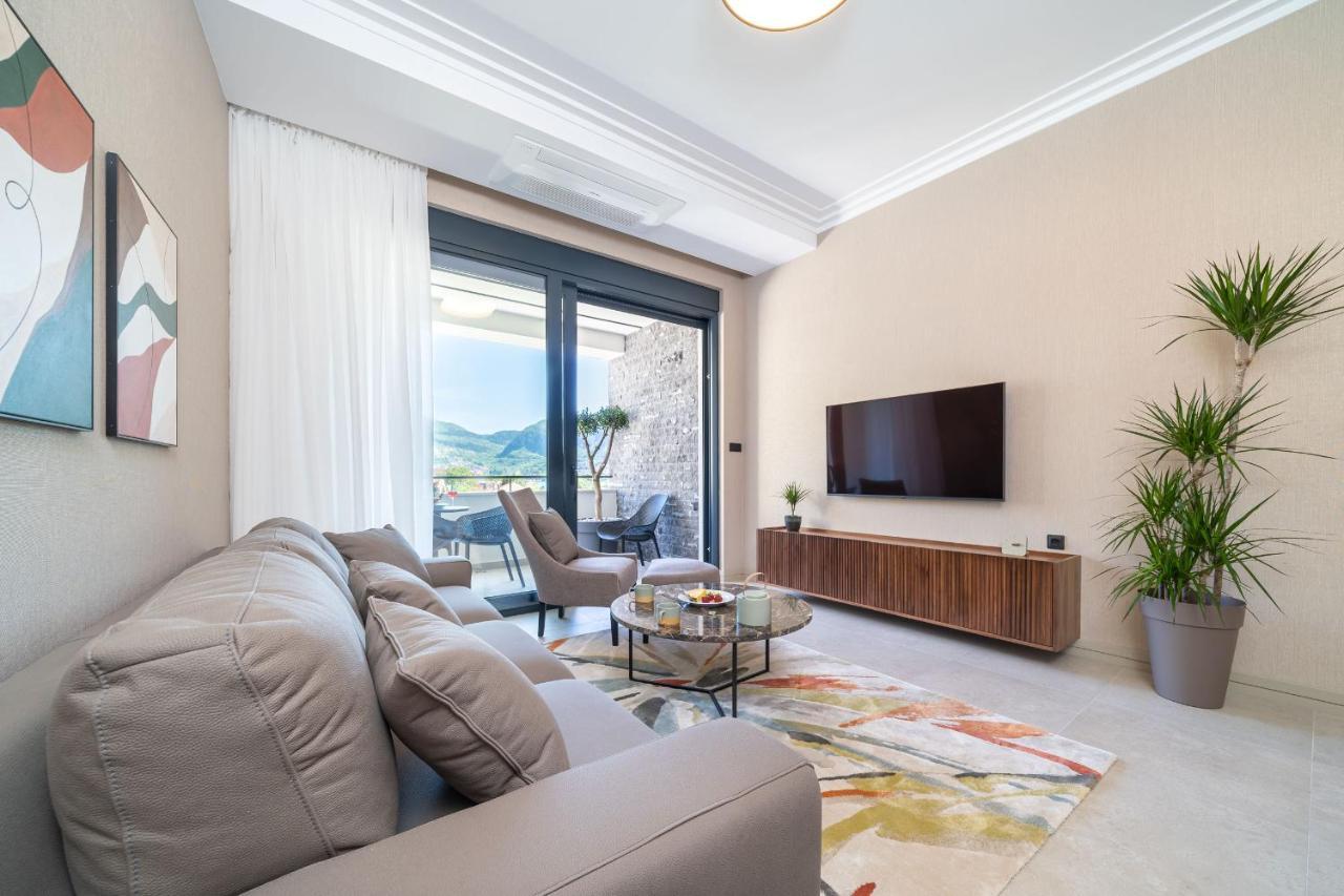 C Group Apartments 科托尔 外观 照片