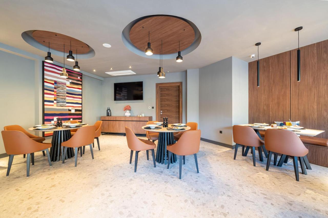 C Group Apartments 科托尔 外观 照片